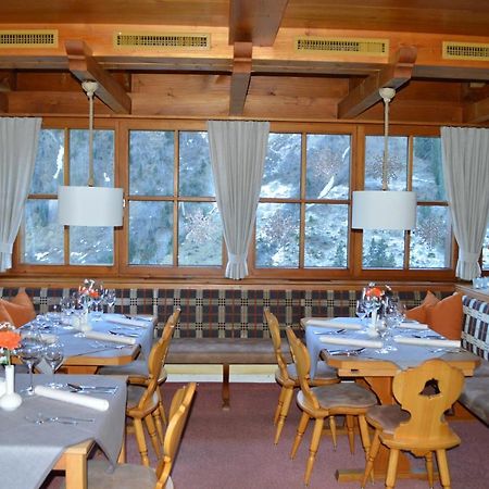 Gasthaus Gloeckle Damuels Exterior photo