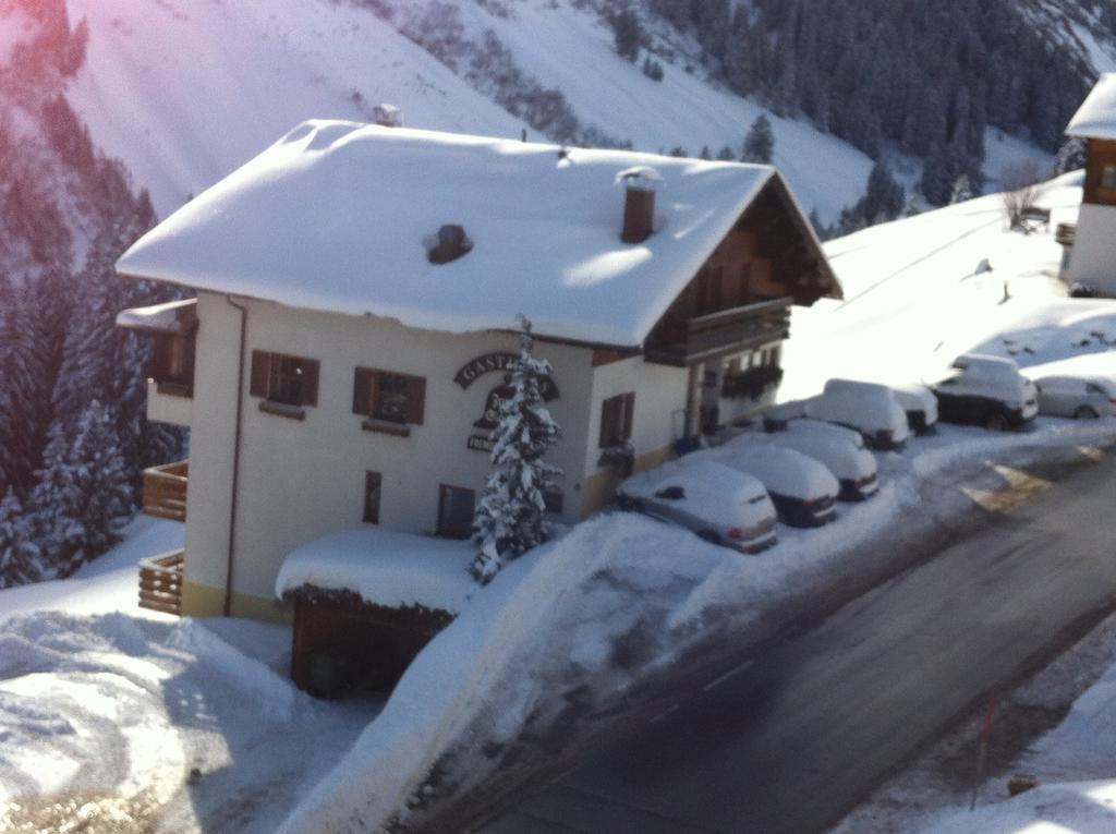Gasthaus Gloeckle Damuels Room photo